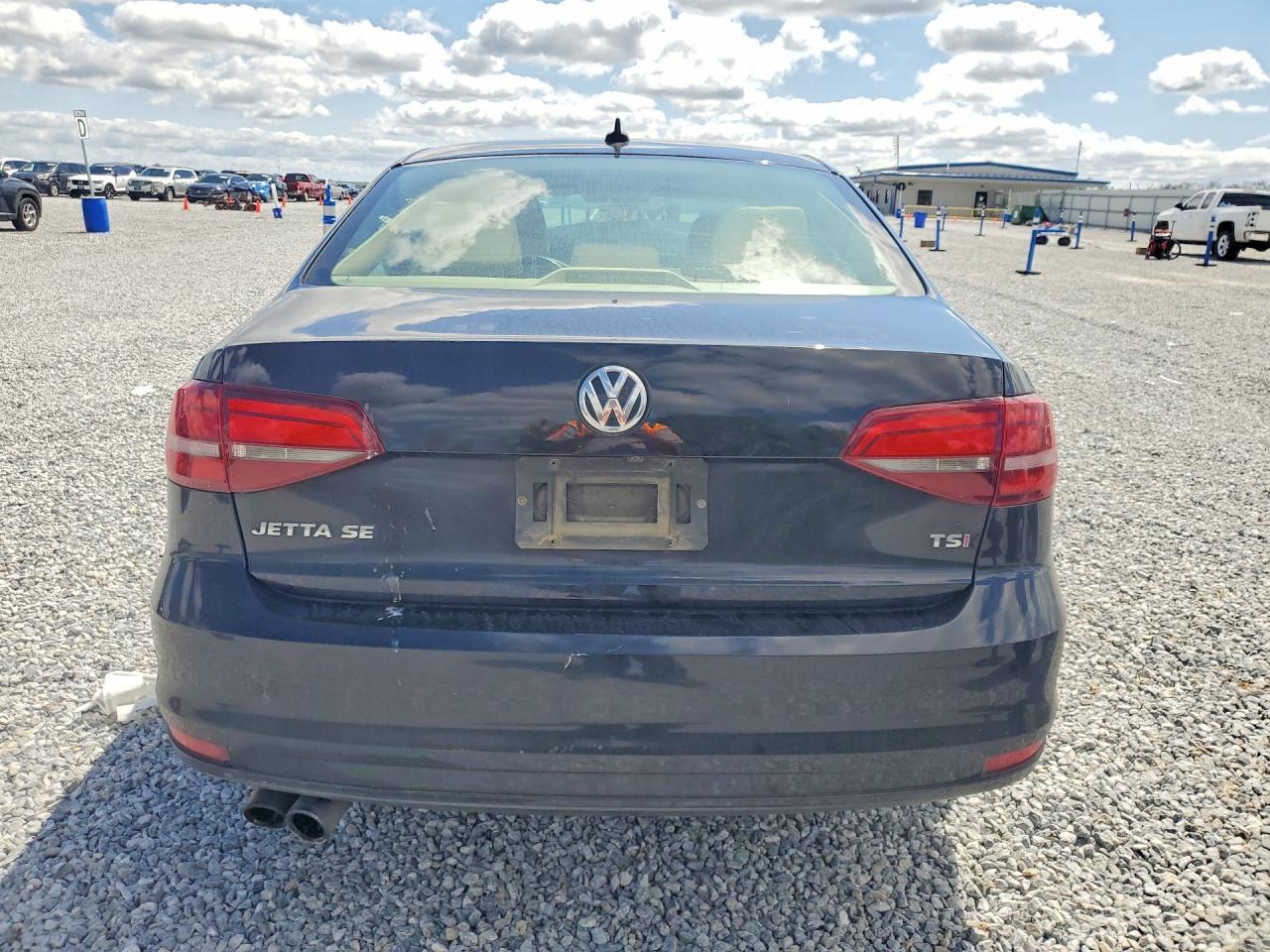 2017 VOLKSWAGEN JETTA