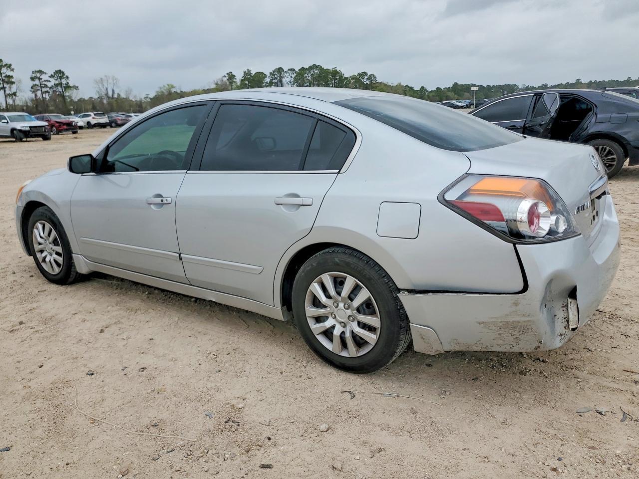 2012 NISSAN ALTIMA