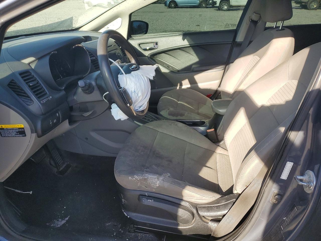 2015 KIA FORTE