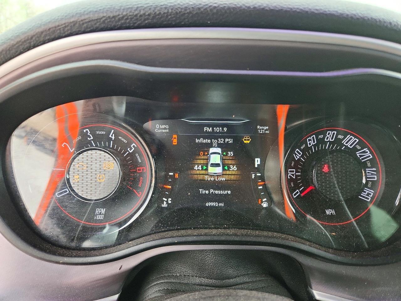 2019 DODGE Challenger