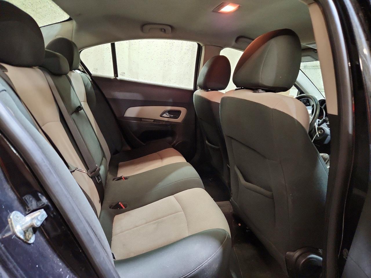 2011 CHEVROLET CRUZE
