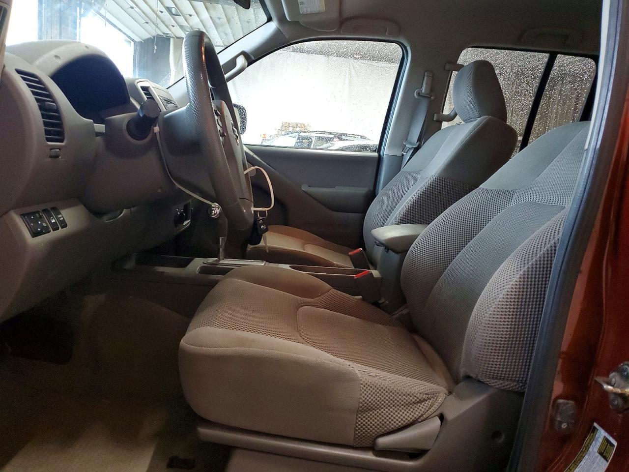 2016 NISSAN Frontier