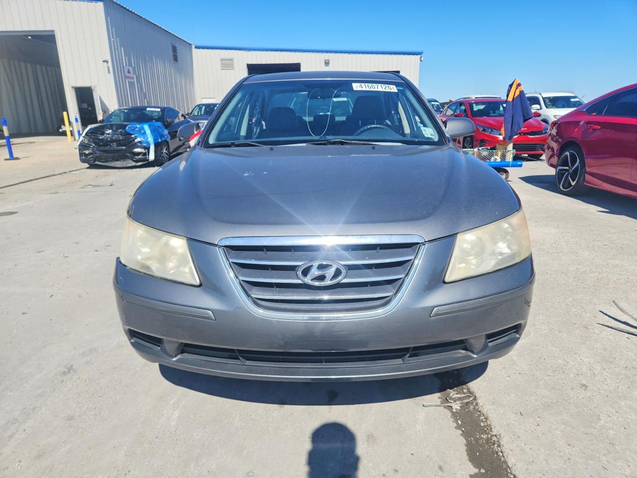 2010 HYUNDAI SONATA