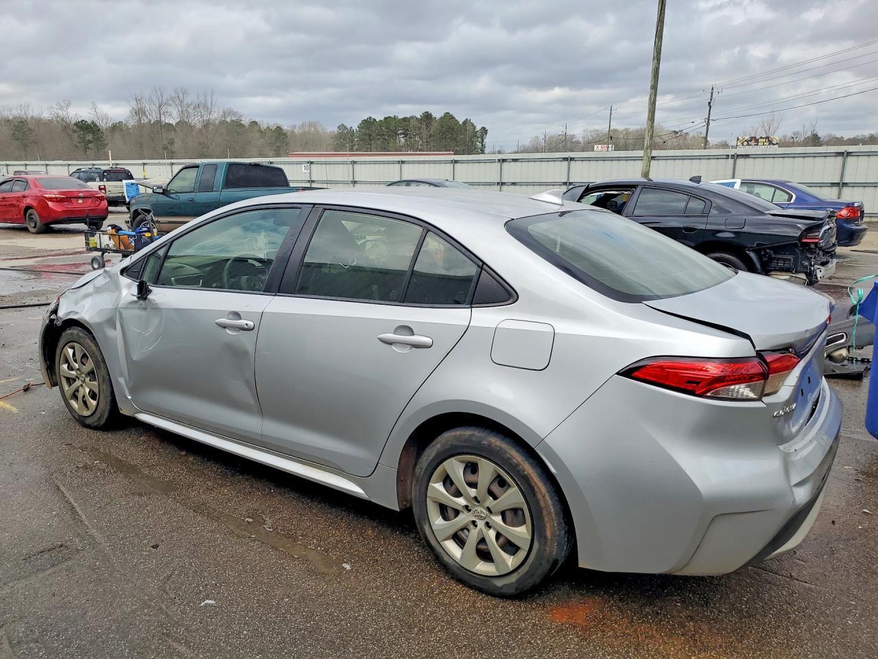 2020 TOYOTA COROLLA