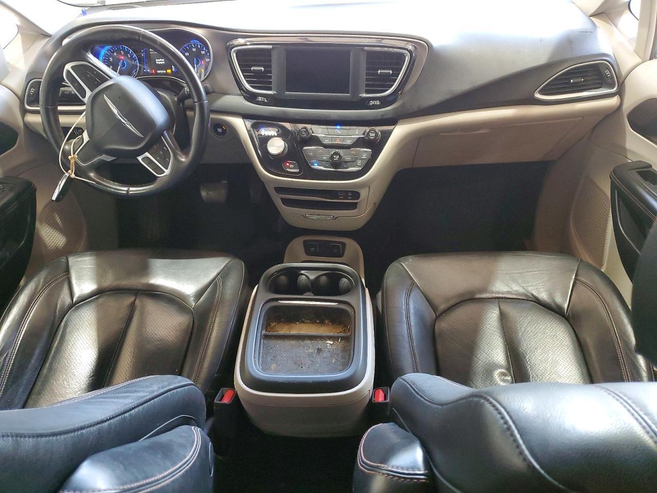 2020 CHRYSLER Pacifica