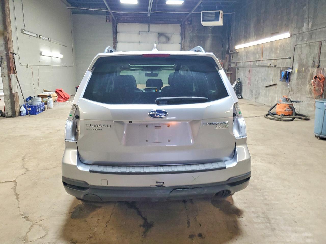 2017 SUBARU FORESTER