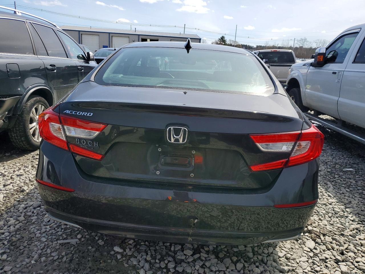 2018 HONDA ACCORD