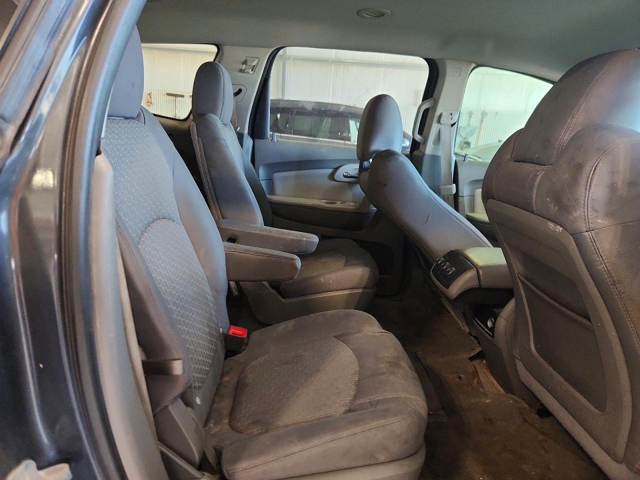 2011 CHEVROLET TRAVERSE