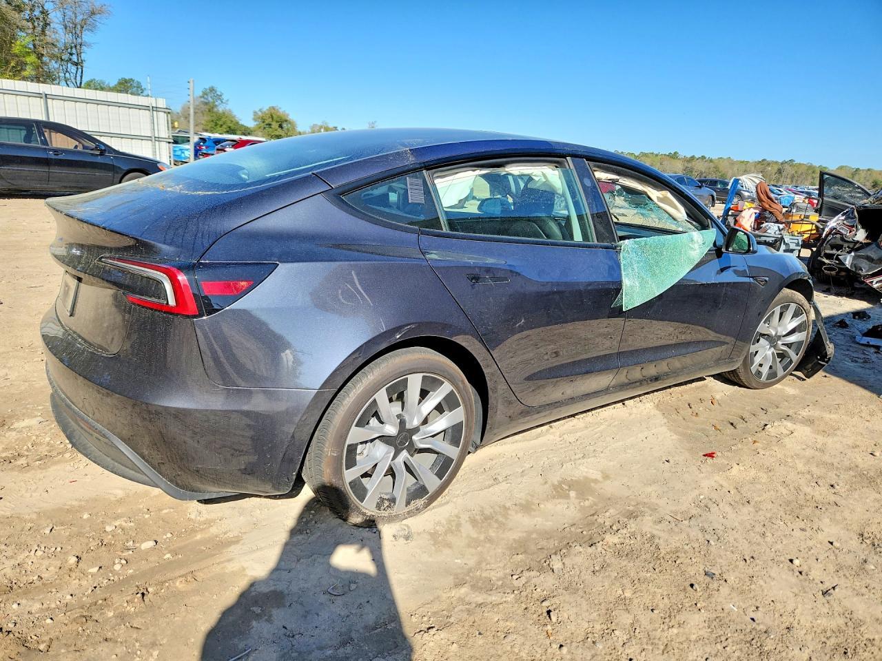 2024 TESLA MODEL 3