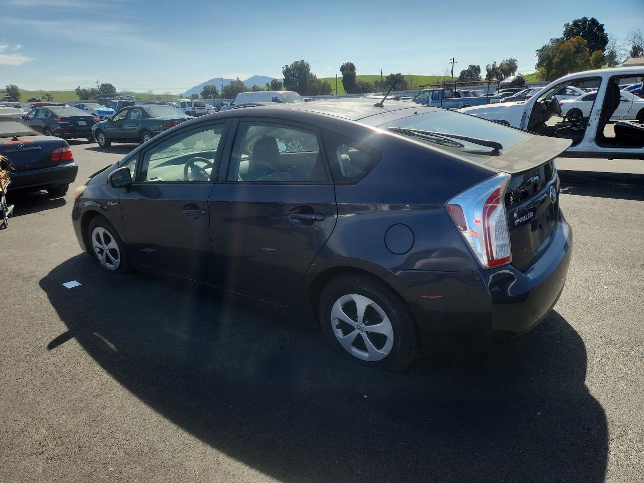 2013 TOYOTA PRIUS