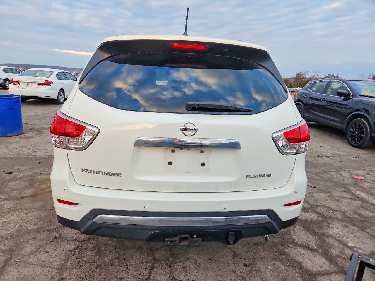 2013 NISSAN PATHFINDER