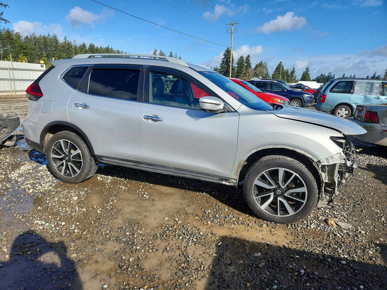 2019 NISSAN ROGUE