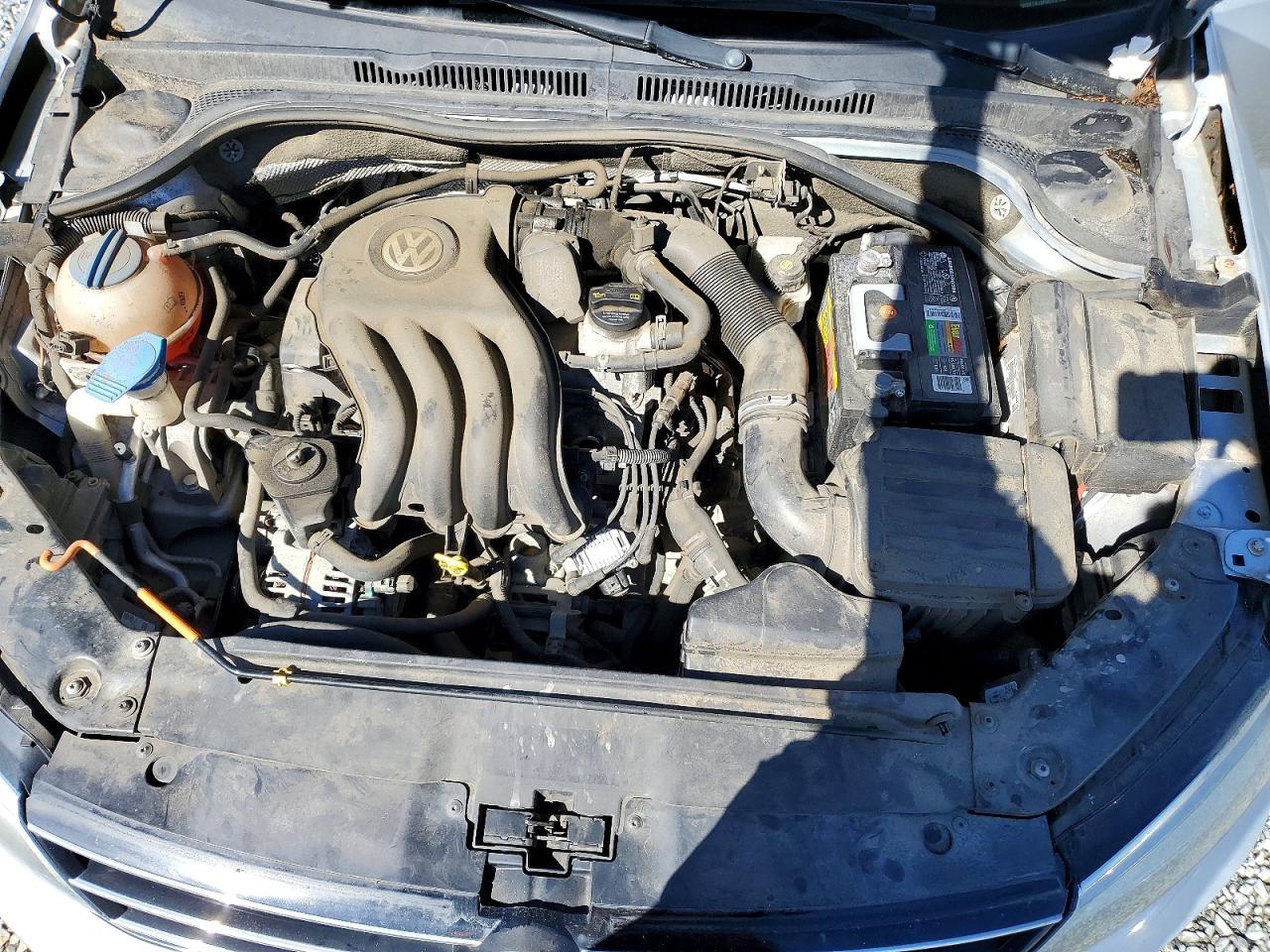 2015 VOLKSWAGEN JETTA