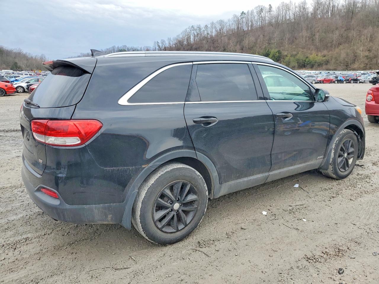 2017 KIA SORENTO
