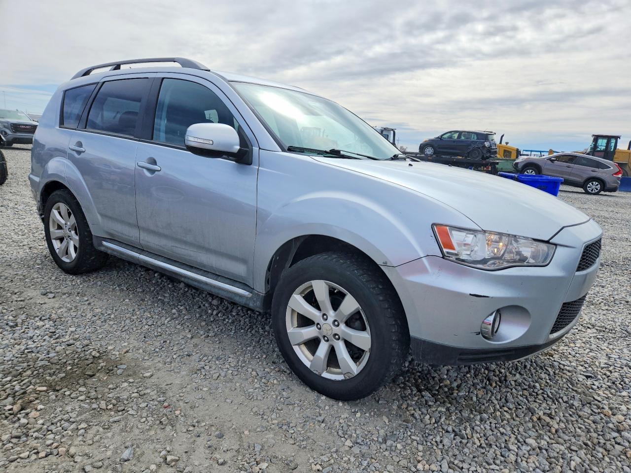 2010 MITSUBISHI outlander