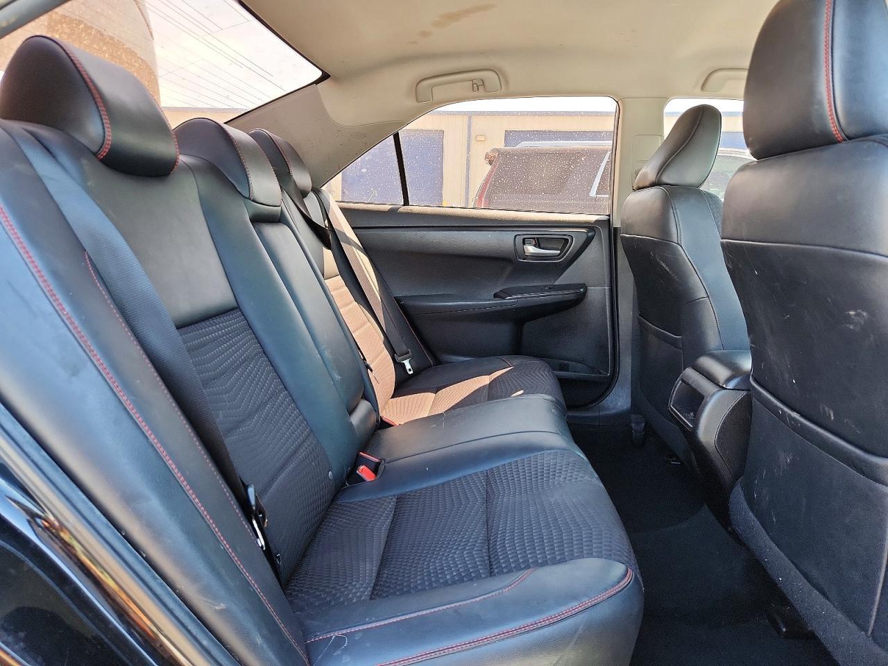 2015 TOYOTA CAMRY