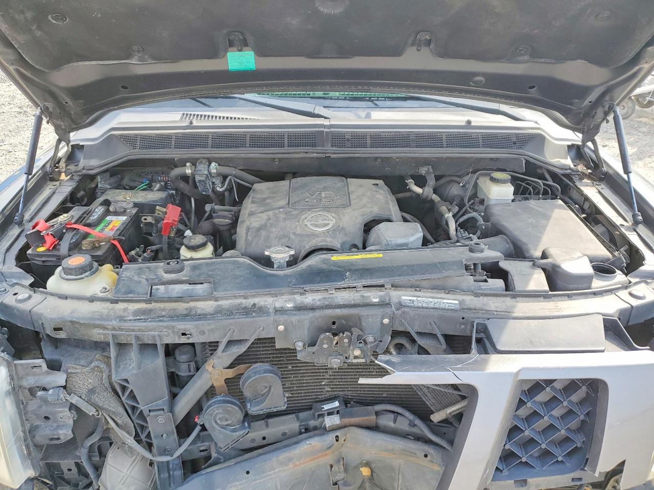 2013 NISSAN Armada