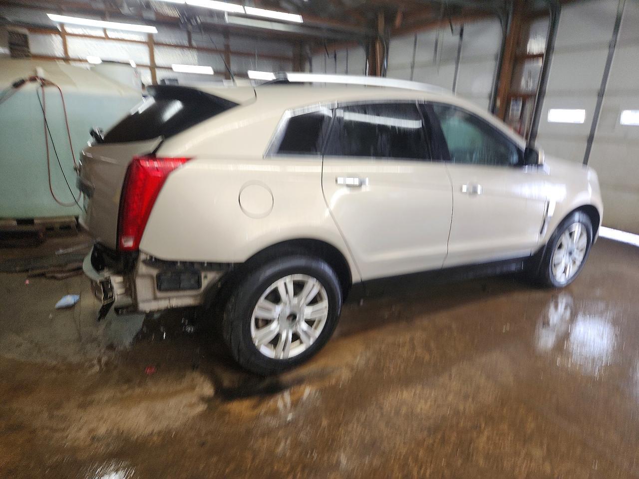 2011 CADILLAC SRX