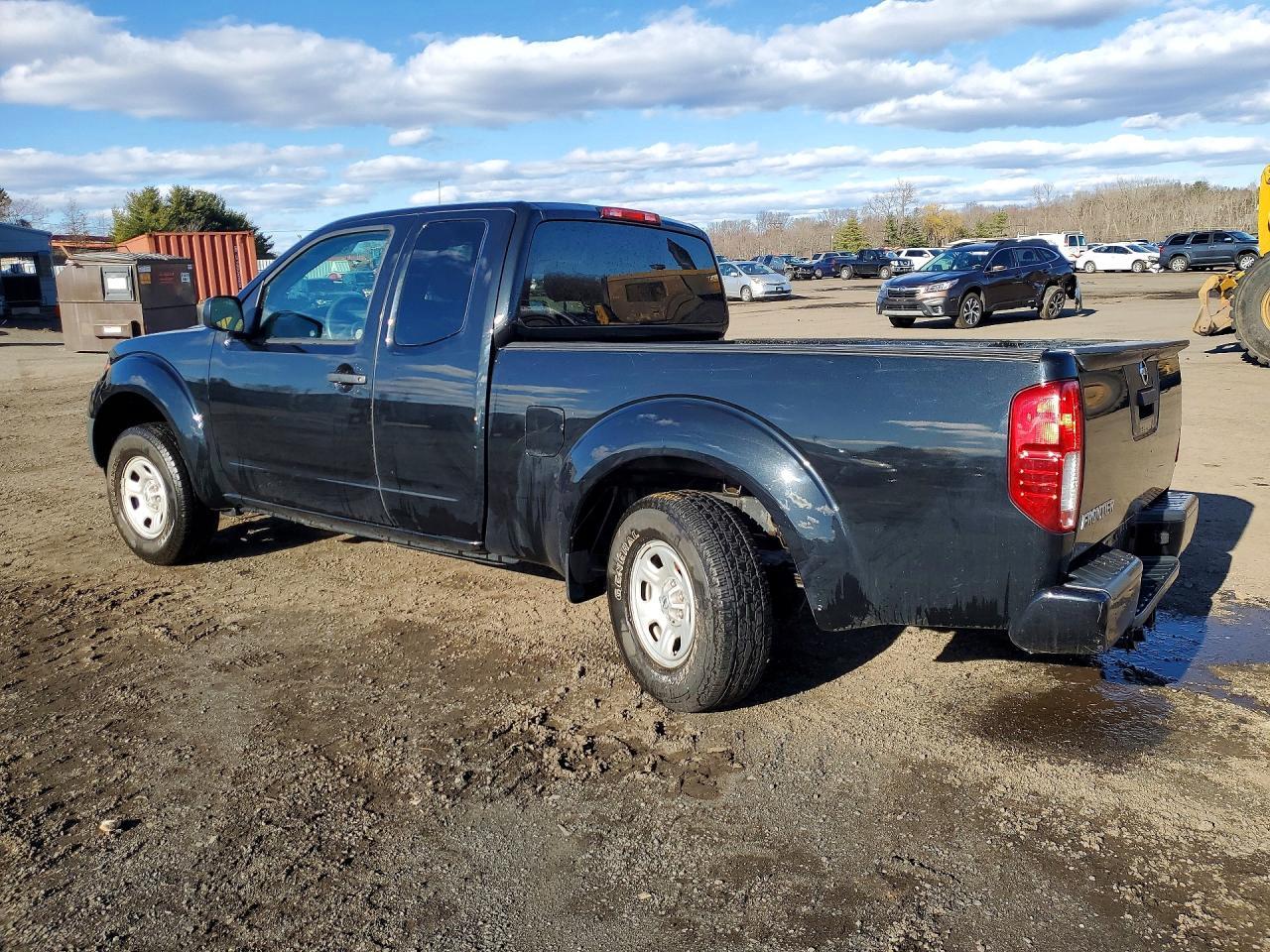 2017 NISSAN Frontier