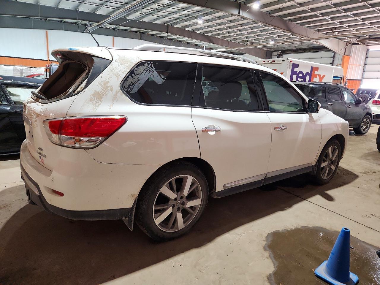 2013 NISSAN PATHFINDER