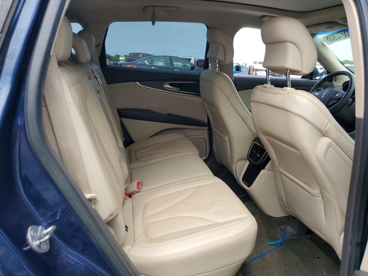 2017 LINCOLN MKX