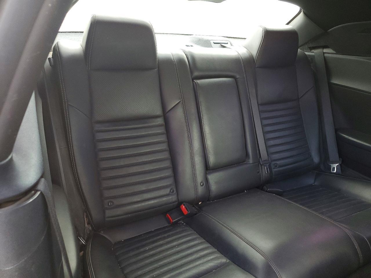 2013 DODGE Challenger