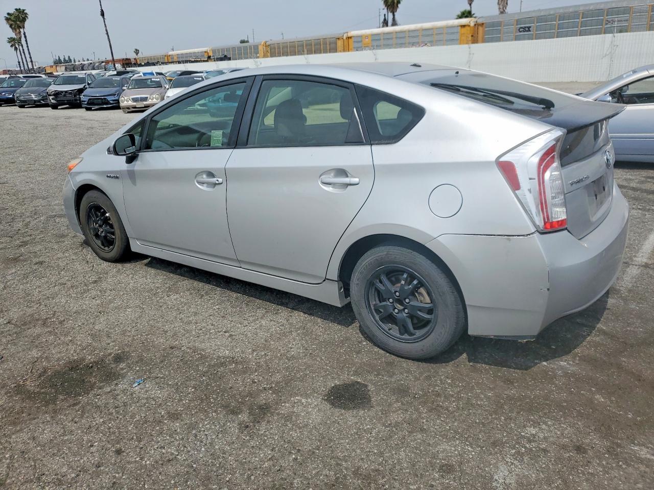 2015 TOYOTA PRIUS