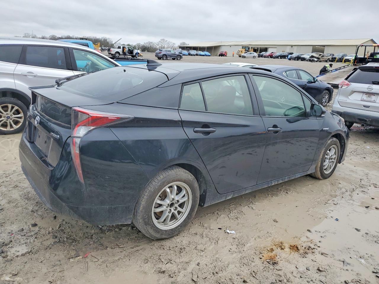 2016 TOYOTA PRIUS