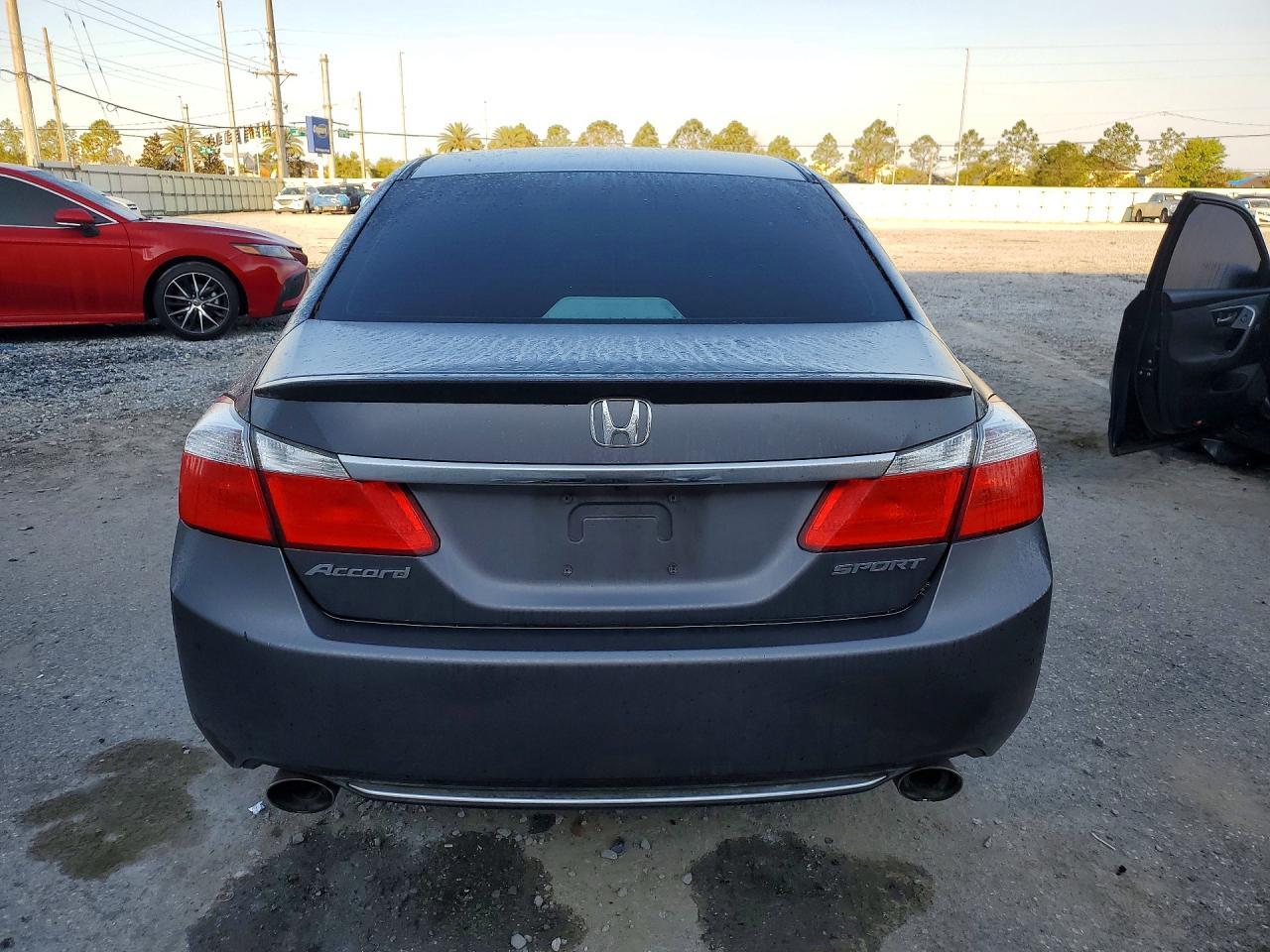 2015 HONDA ACCORD