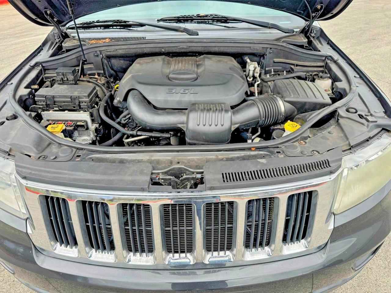 2011 JEEP Grand Cherokee