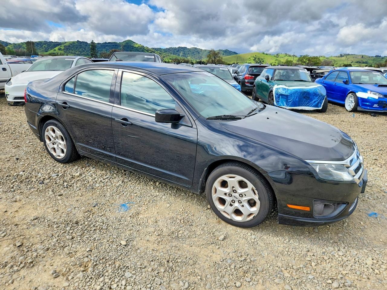 2011 FORD FUSION