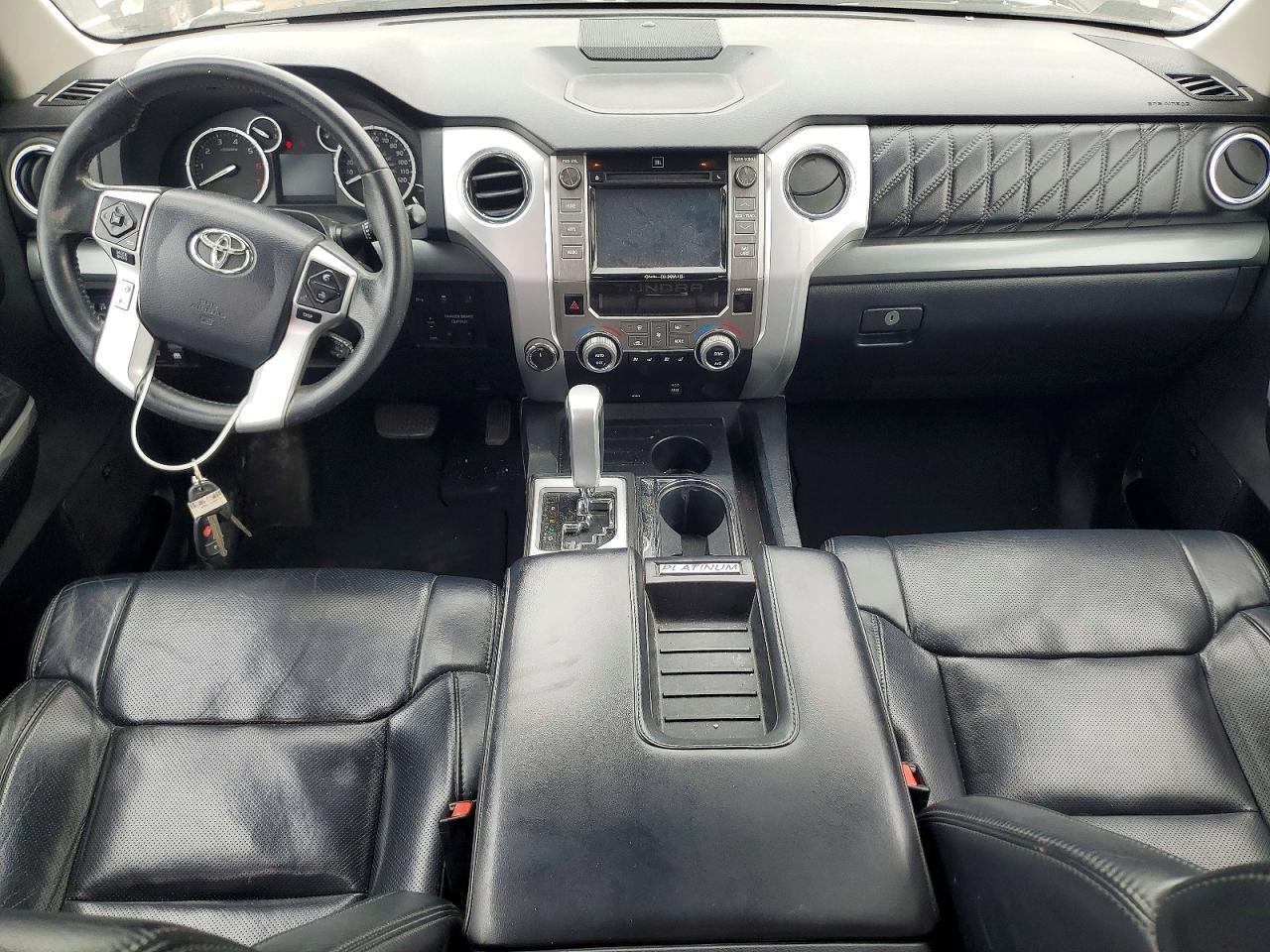 2017 TOYOTA TUNDRA