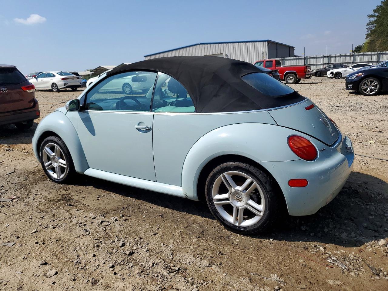 2005 VOLKSWAGEN Beetle