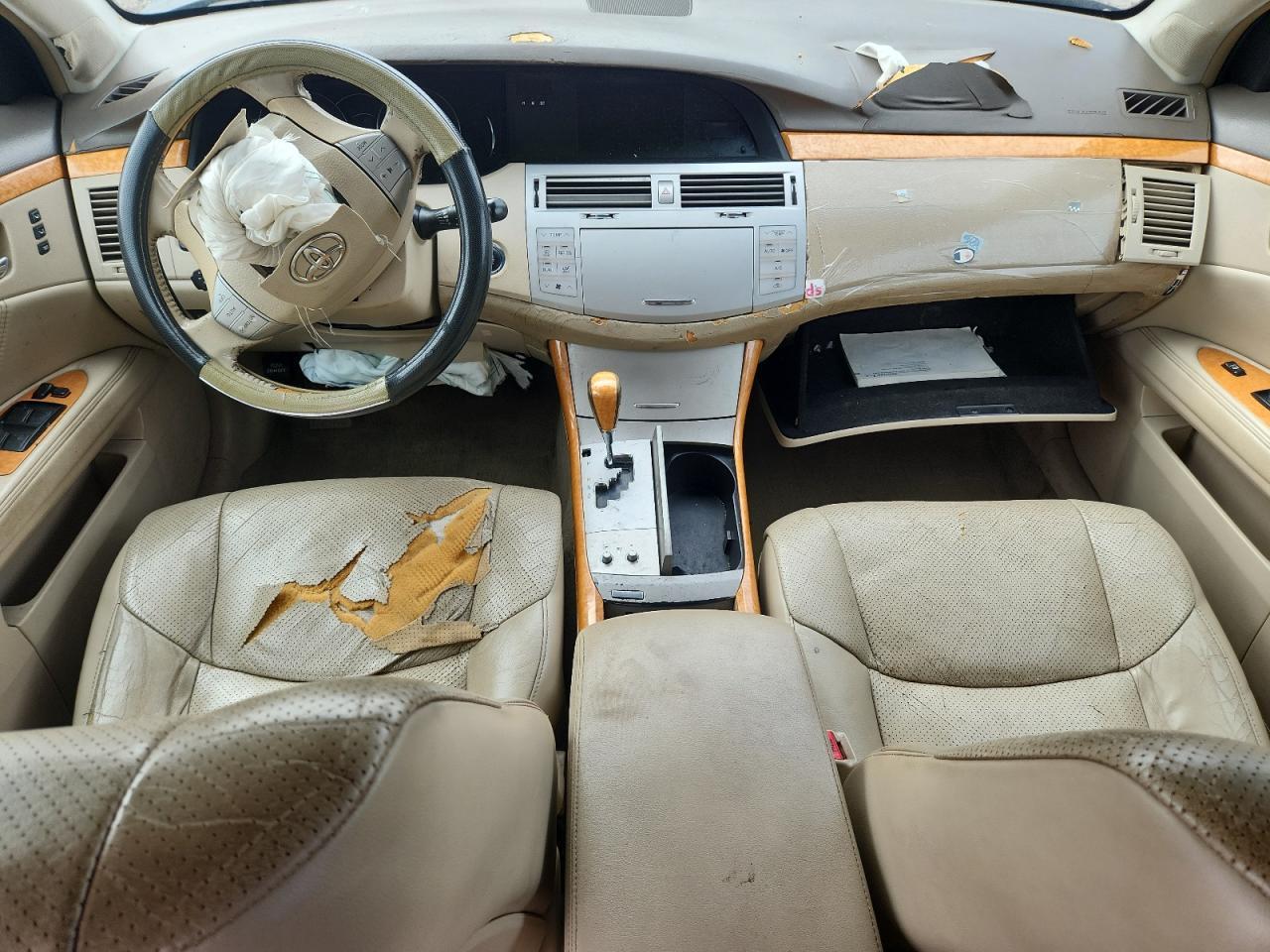 2006 TOYOTA Avalon