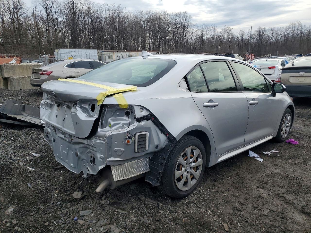 2021 TOYOTA COROLLA