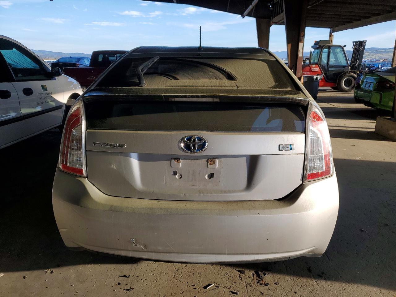 2013 TOYOTA PRIUS