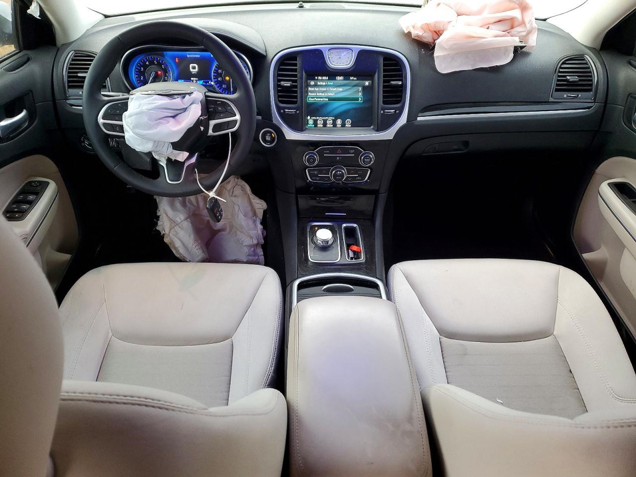 2023 CHRYSLER 300