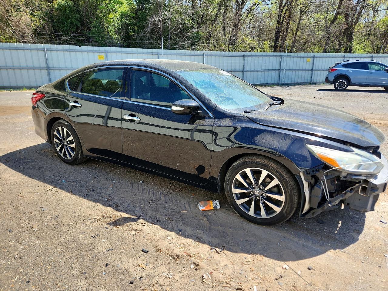 2017 NISSAN ALTIMA