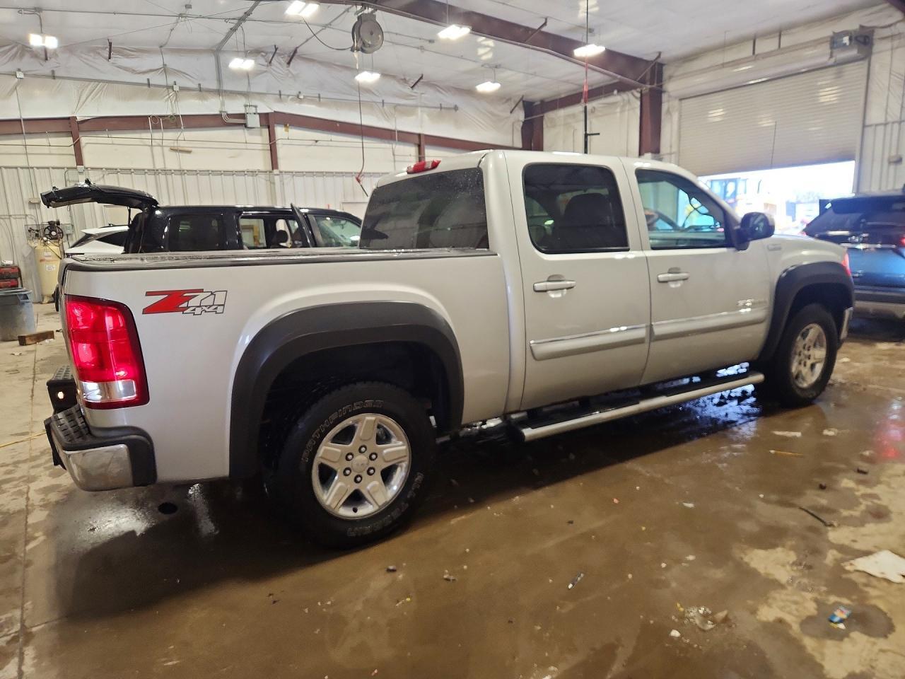 2011 GMC Sierra