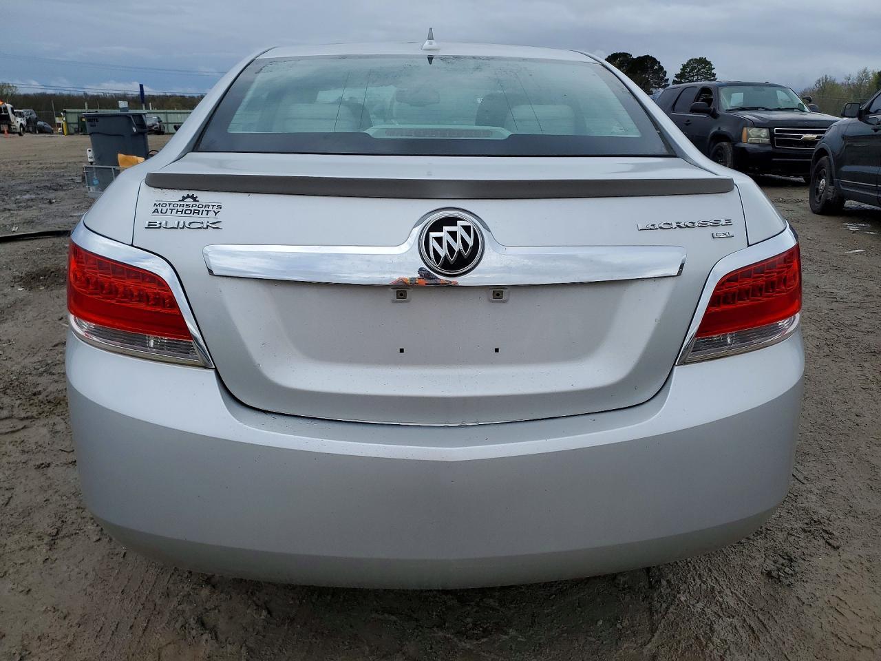 2011 BUICK LACROSSE