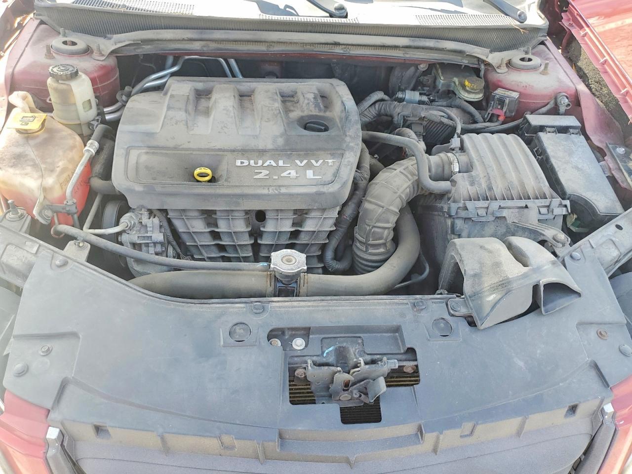 2011 CHRYSLER 200