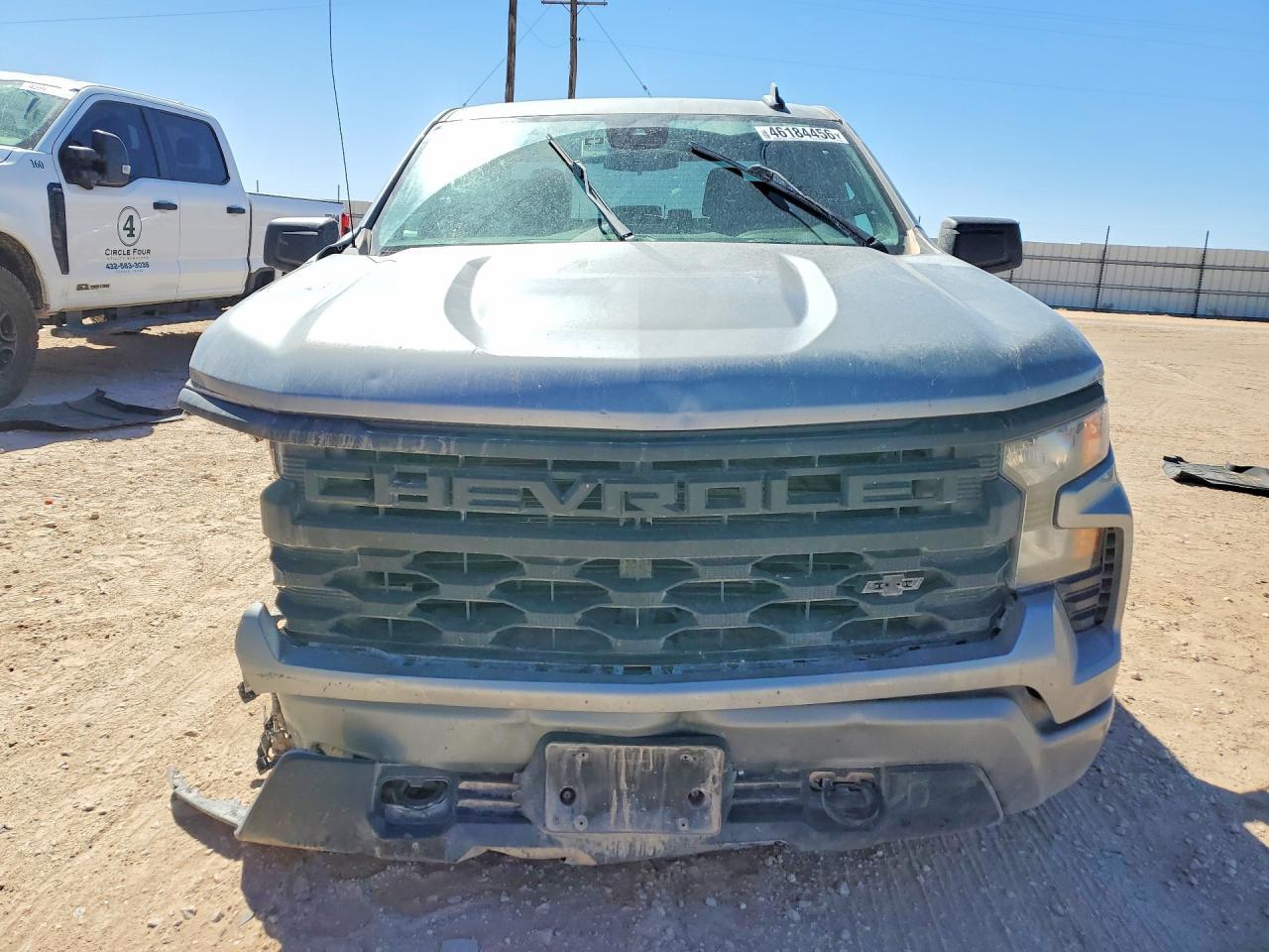 2024 CHEVROLET Silverado4