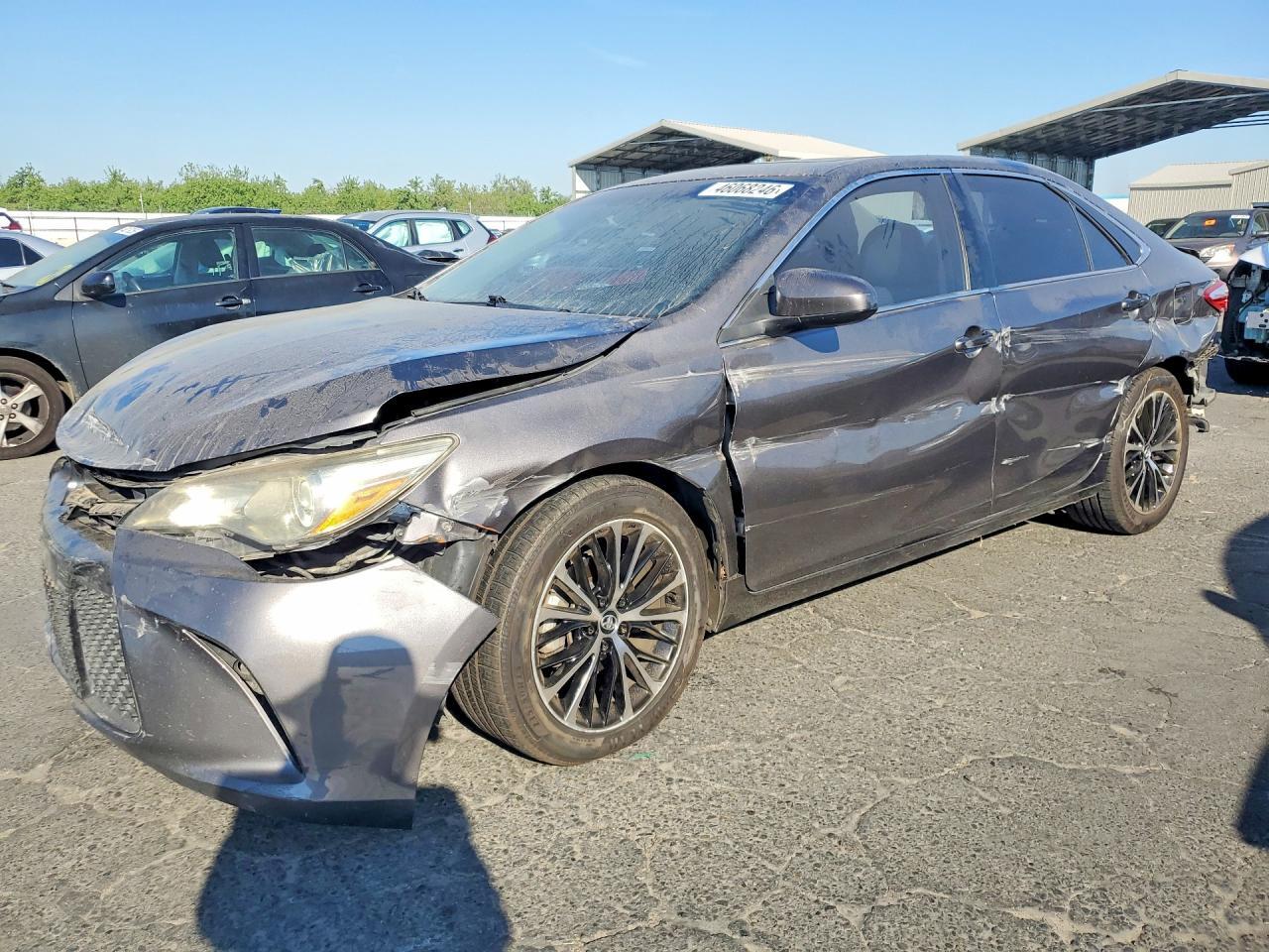 2015 TOYOTA CAMRY
