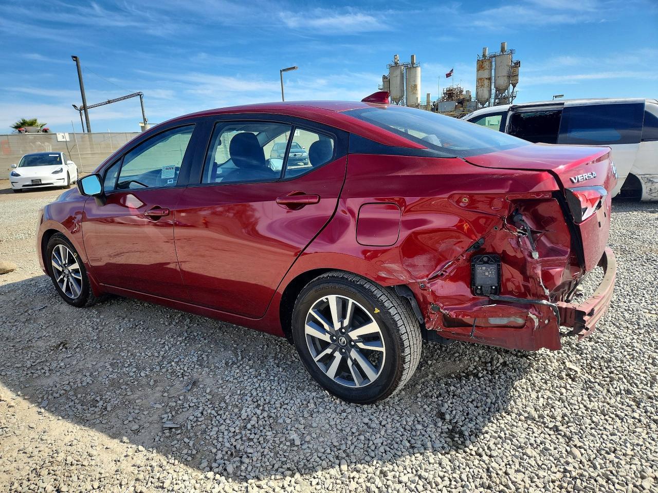 2020 NISSAN VERSA