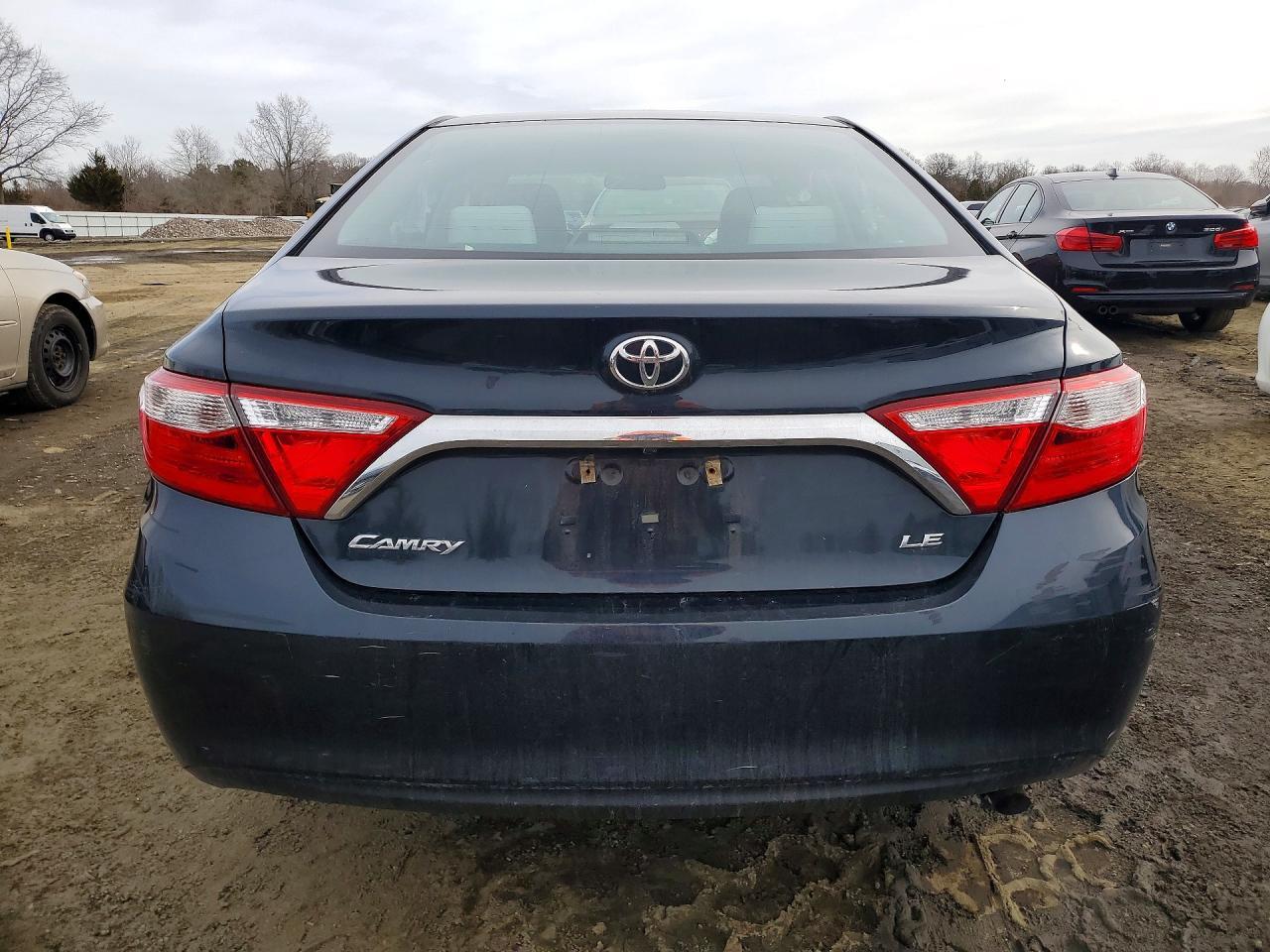 2017 TOYOTA CAMRY
