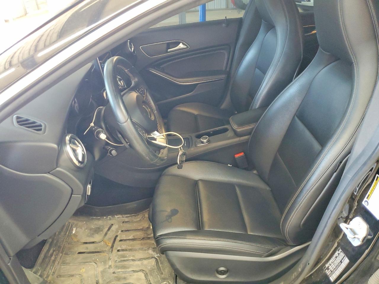 2016 MERCEDES-BENZ CLA-Class