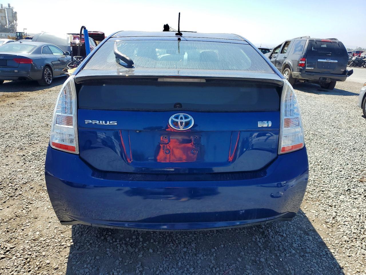 2010 TOYOTA PRIUS