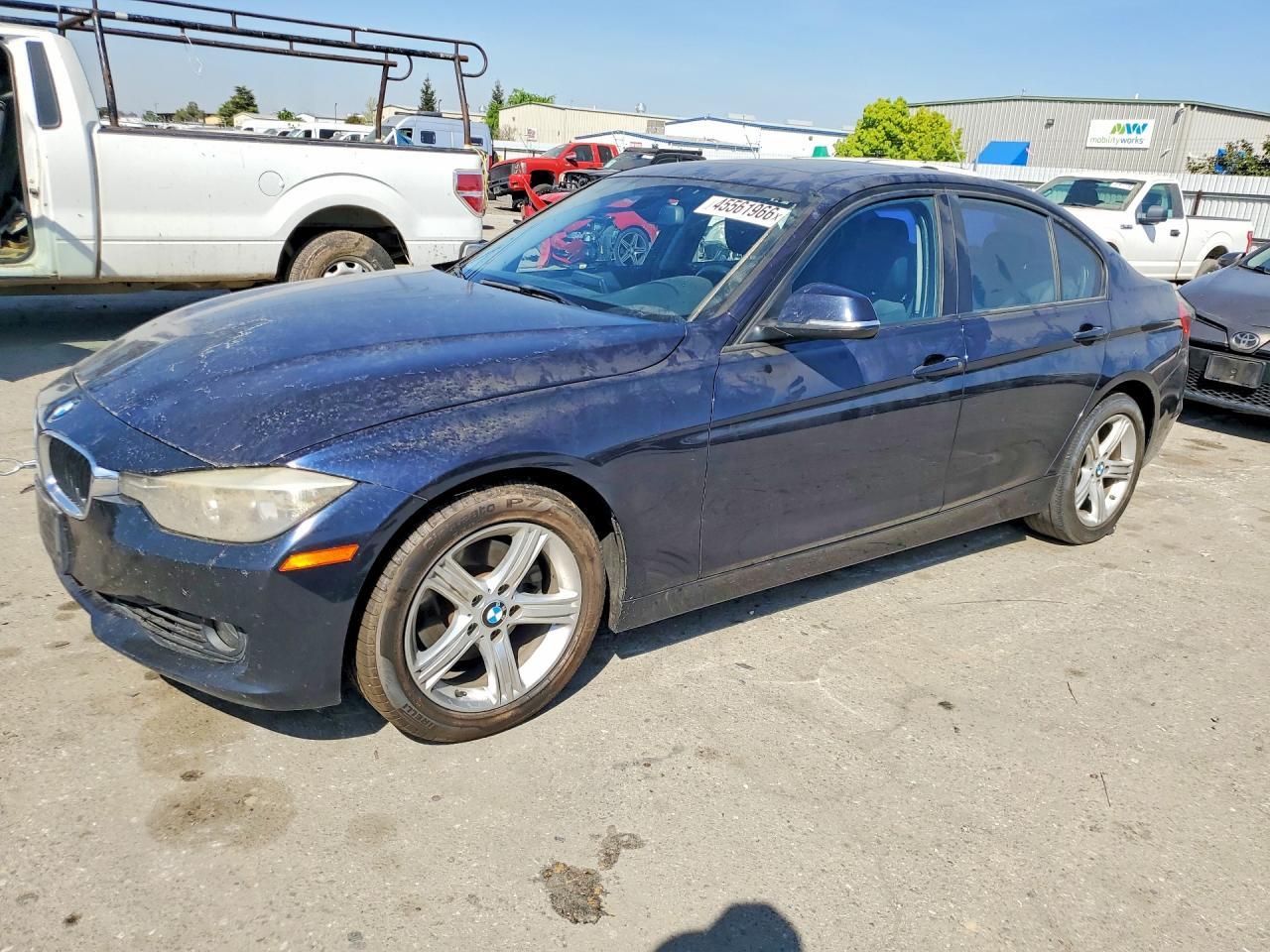 2012 BMW 3 SERIES