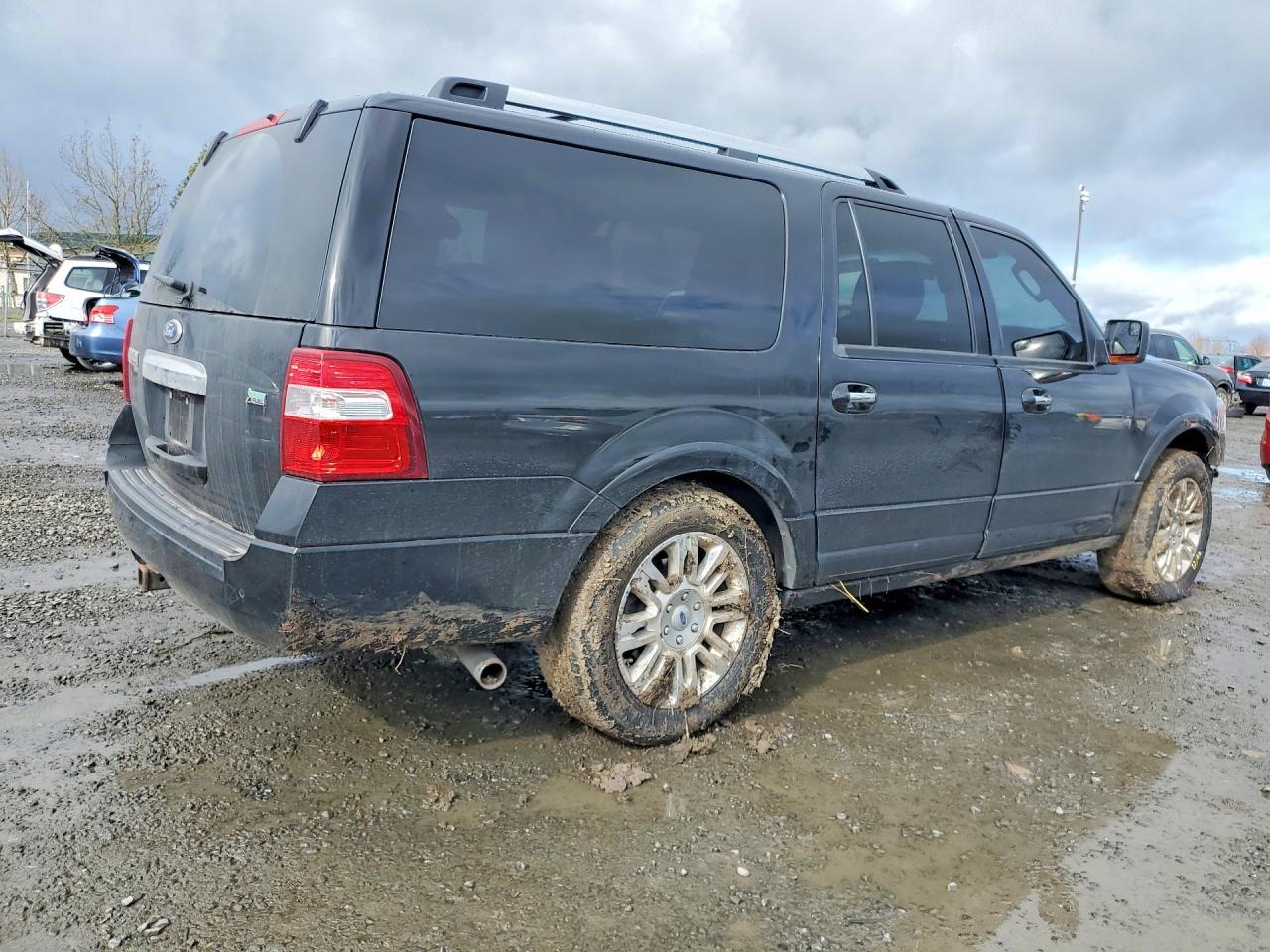 2013 FORD Expedition
