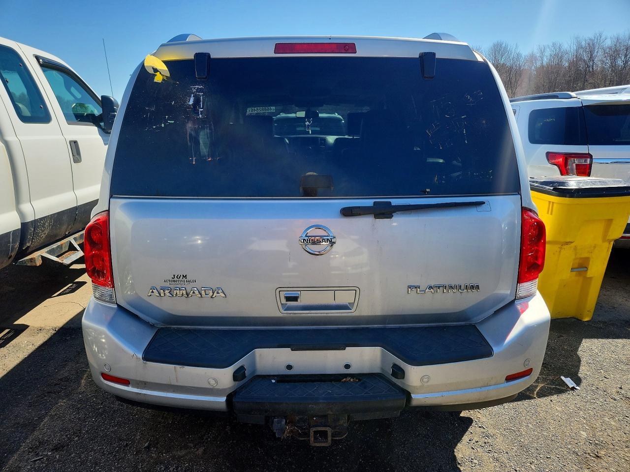 2013 NISSAN Armada